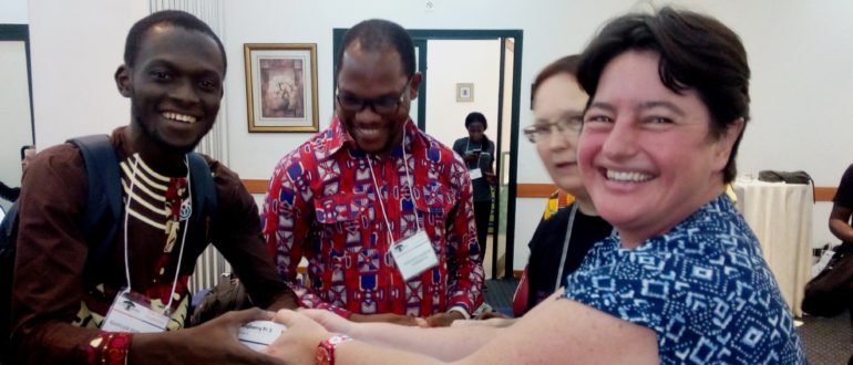 Réception du WikiPack à Accra