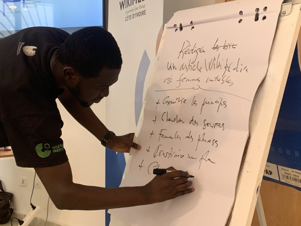 Formateur Donatien Kangah