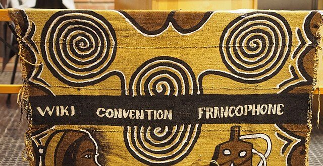 Cover - WikiConvention