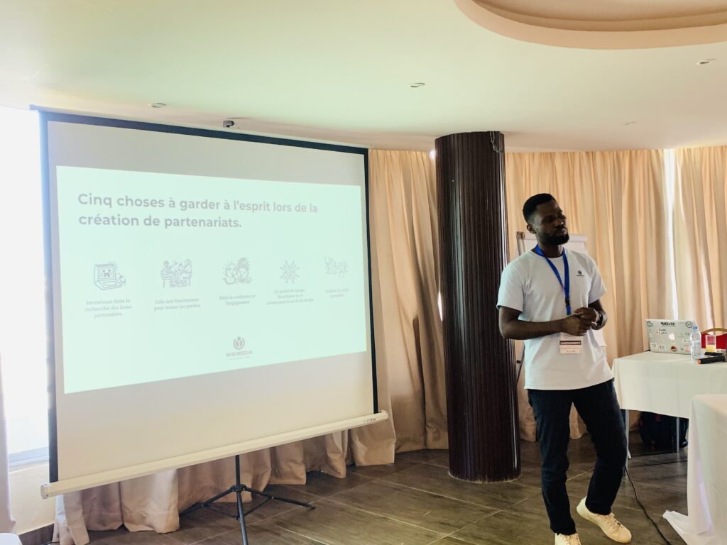 Mahúton, Facilitateur à la WMF