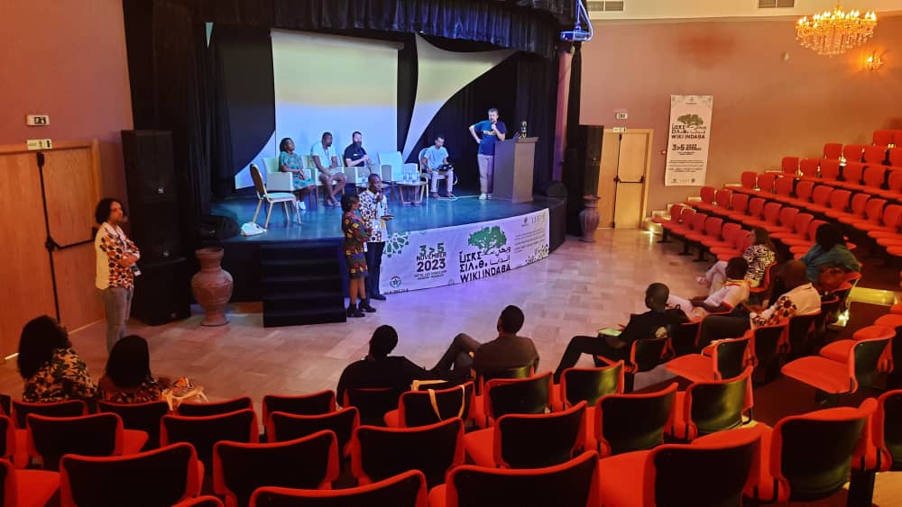 L'une des interventions de Aristide à la WikiIndaba